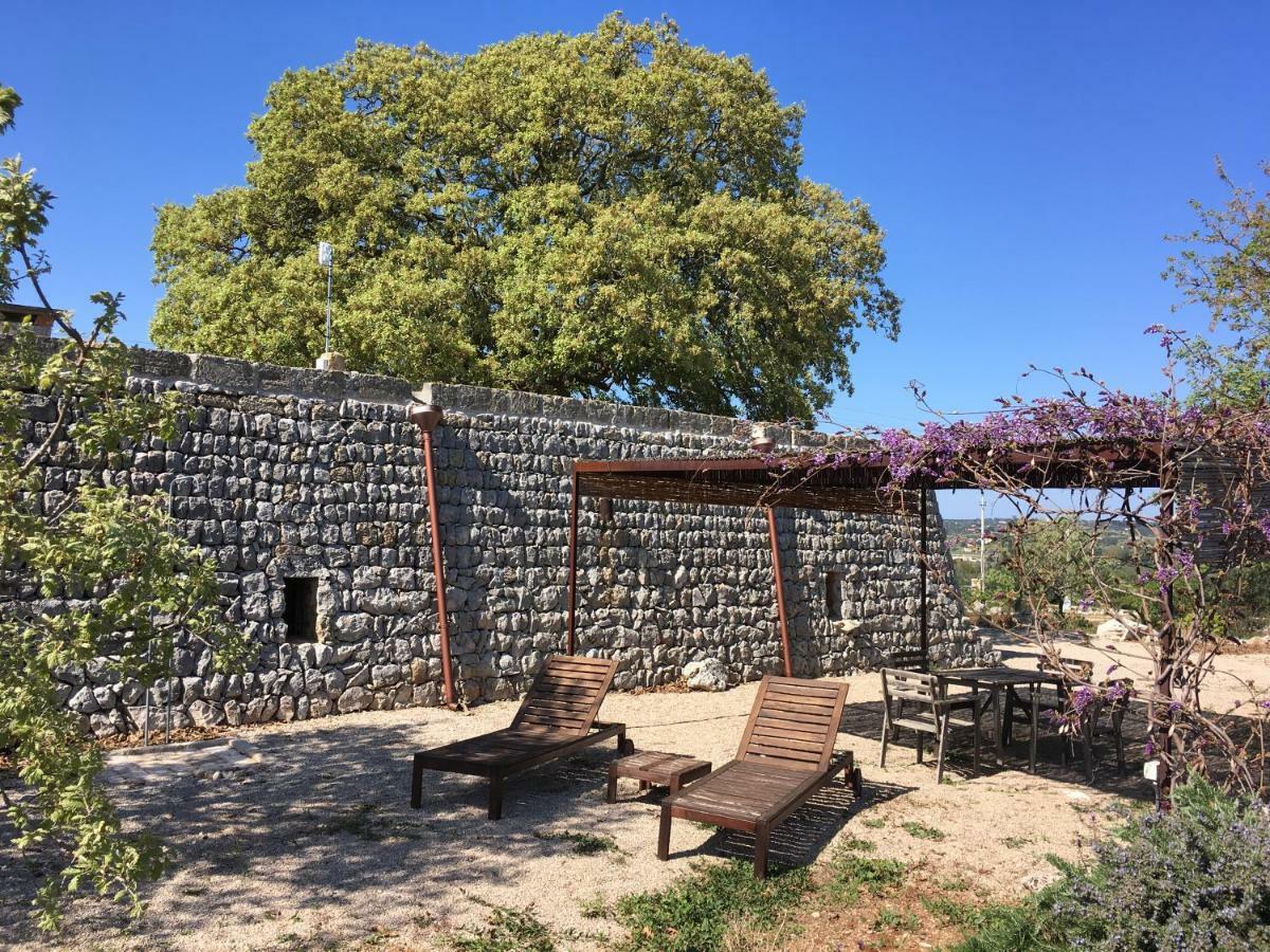 Agriturismo Le Fornelle Триказе Экстерьер фото