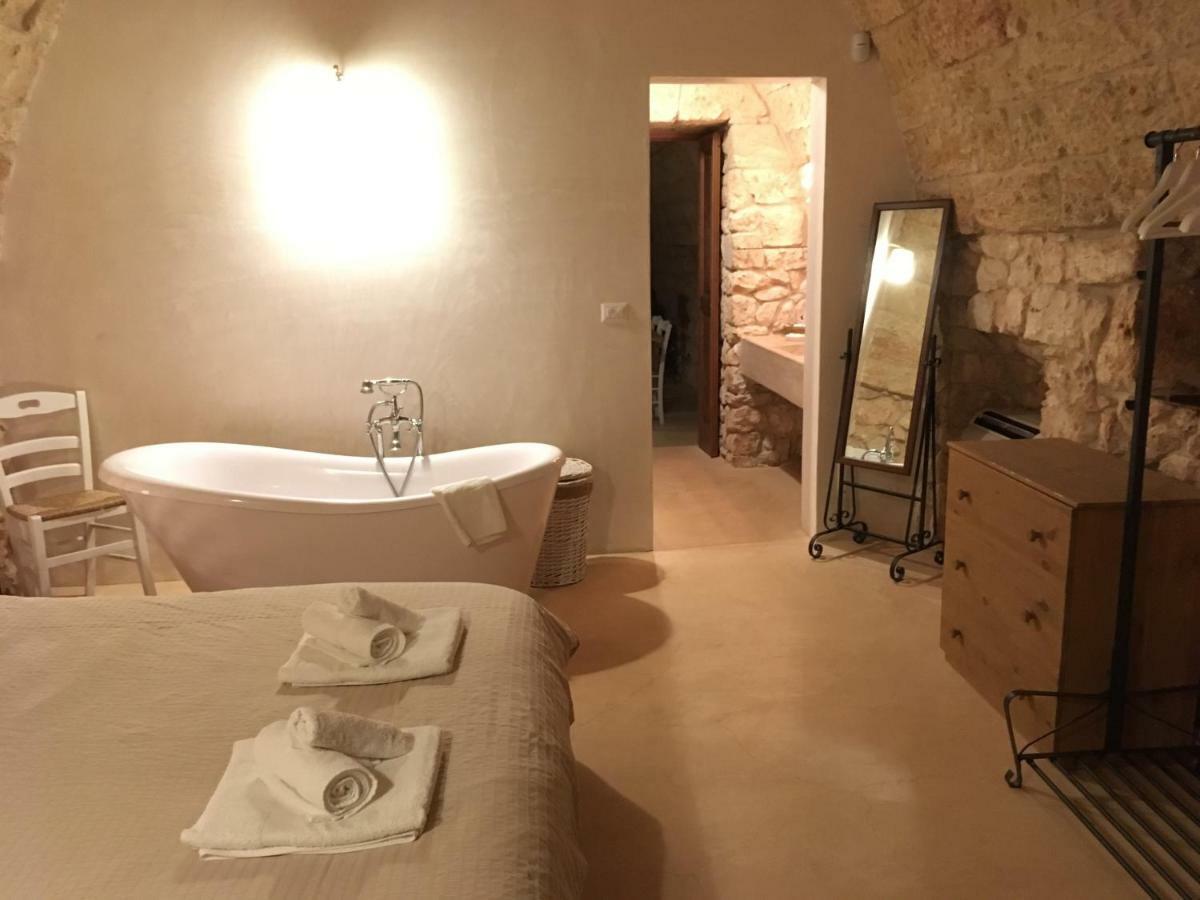 Agriturismo Le Fornelle Триказе Экстерьер фото